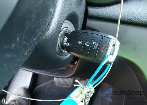 2020 Kia Sportage Lx z USA, uszkodzony, nr VIN KNDPMCAC7L7707024